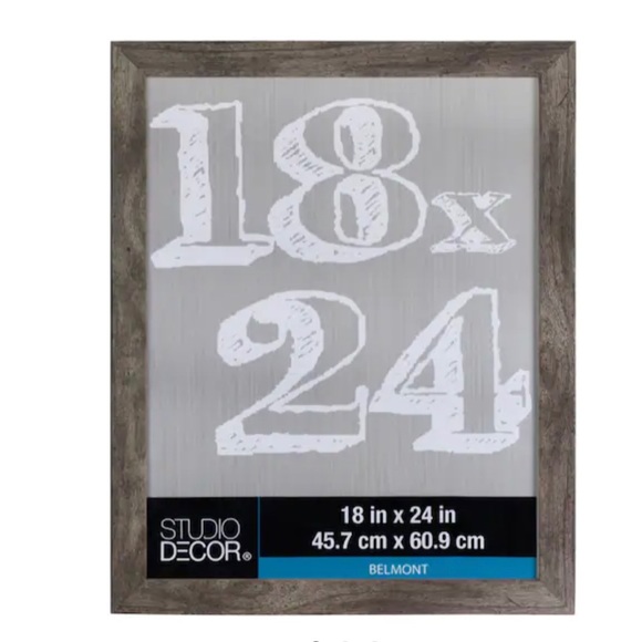 NWT Wooden Frame wall Frame 18” in.x 24” Gray Belmont Frame by Studio Décor NWT - Picture 2 of 3